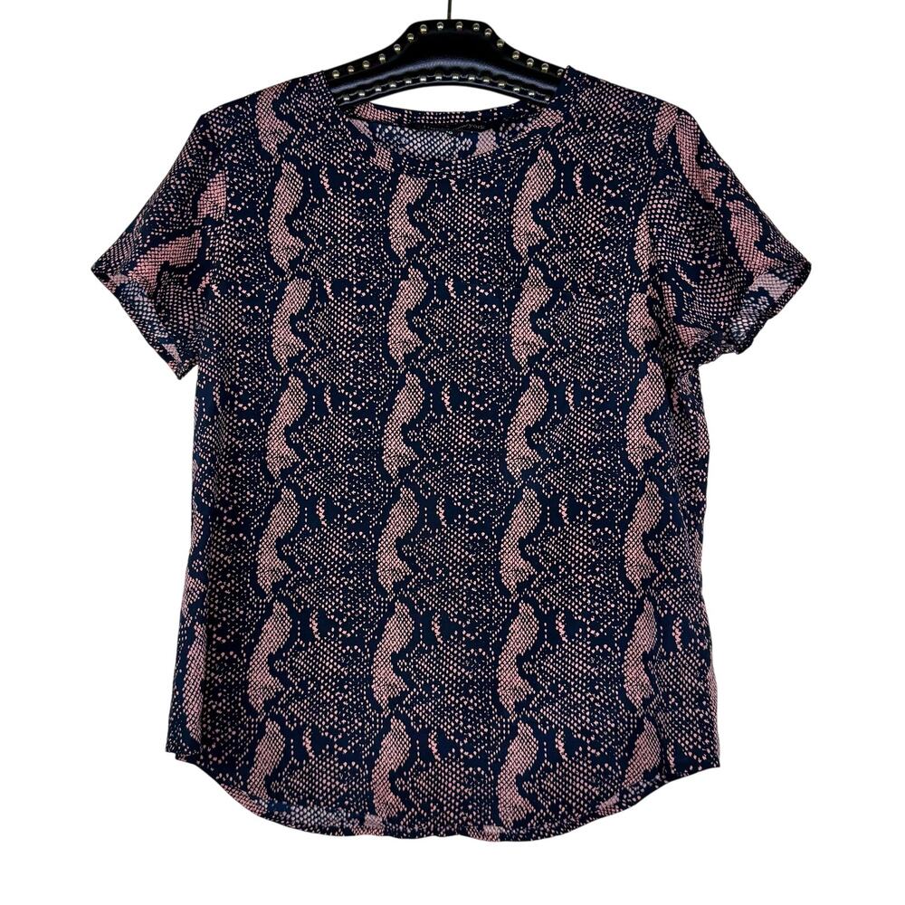 Liquid New York Snake Skin Pattern Short Sleeve Silk Top 10 NWOT Pink Black